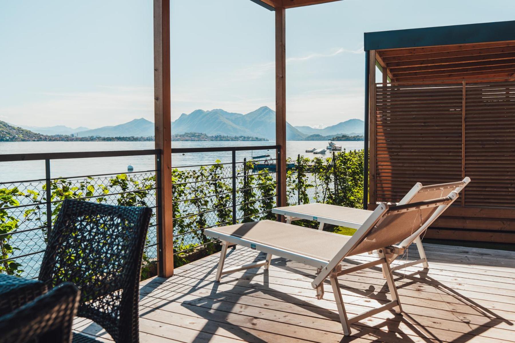 Lago Maggiore Bay Бавено Екстериор снимка